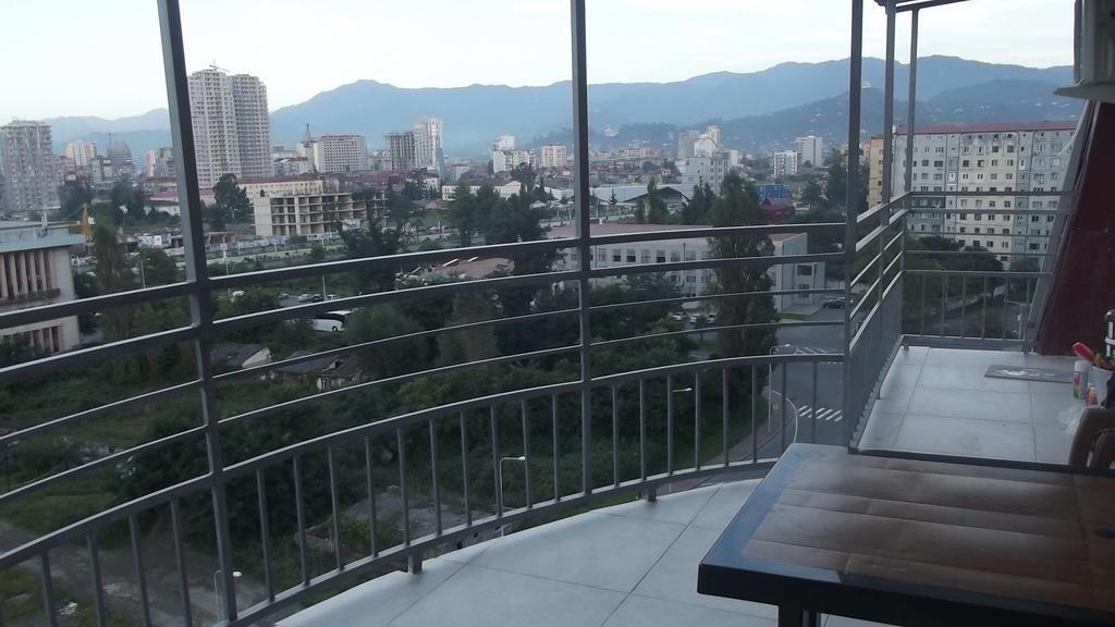 Appartamento Big Flat In Batumi Esterno foto